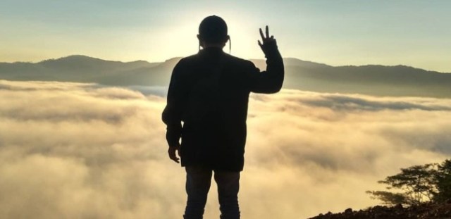 Gunung Luhur, Samudera Awan di Lebak