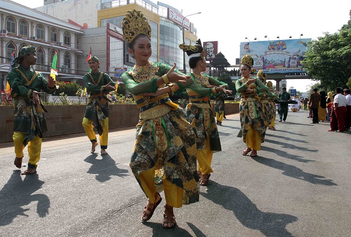 Semarak Seni dan Pawai Budaya Kota Serang