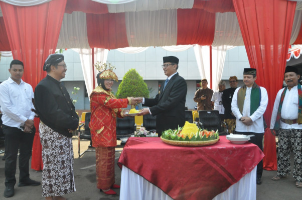 Peringati Hari Oeang, Gubernur: Saya Bertekad Ciptakan Reformasi Birokrasi Bersih