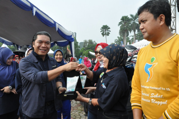 Hadiri HKN ke-55, Gubernur: Pemprov Fokus Bangun Kesehatan Masyarakat Merata dan Berkualitas