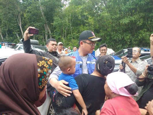 Wagub Pantau Langsung Evakuasi Warga Terisolir