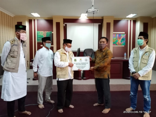 UPZ Baznas Provinsi Banten Kembali Salurkan Dana Zakat ASN