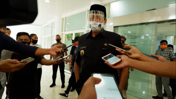 Gubernur Banten : Daerah Berhak Berikan Tunjangan Guru Non-PNS