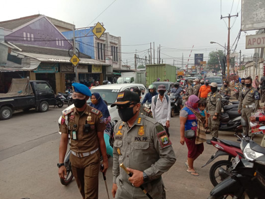 Cegah Sebaran Covid 19, Tim Gabungan Cek Protokol Kesehatan Masyarakat di 8 Kabupaten/Kota