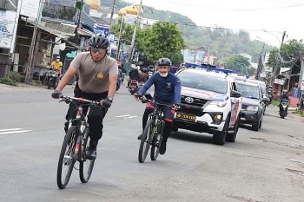 Pulang Monitor Pilkada, Wagub & Kapolda Gowes Cilegon-Serang 22 KM