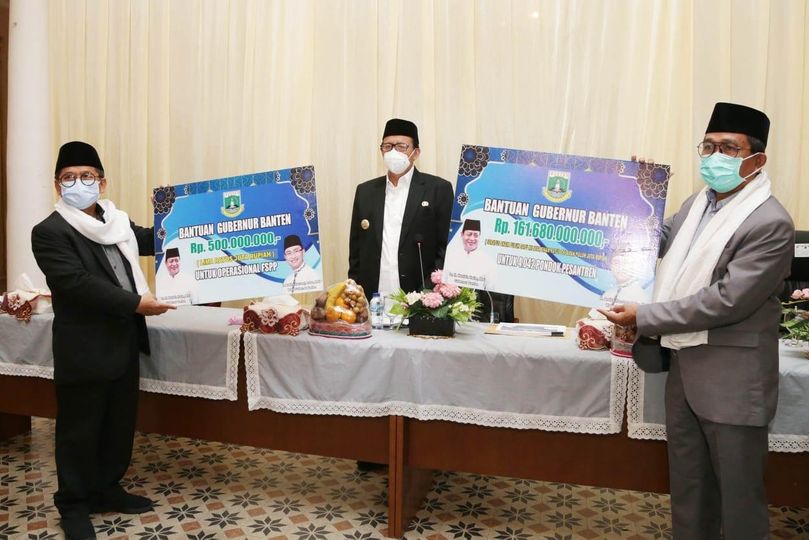 Gubernur Banten Serahkan Bantuan Pondok Pesantren Sebesar Rp.161,68 Miliar.