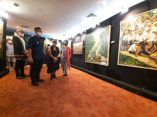 Wagub Banten Buka Pameran Tunggal & Launching Buku "Gerimis di Tanah Titipan Kanekes"