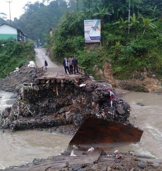 Gubernur Banten Instruksikan Dinas PUPR Segera Bangun Jembatan Ciberang