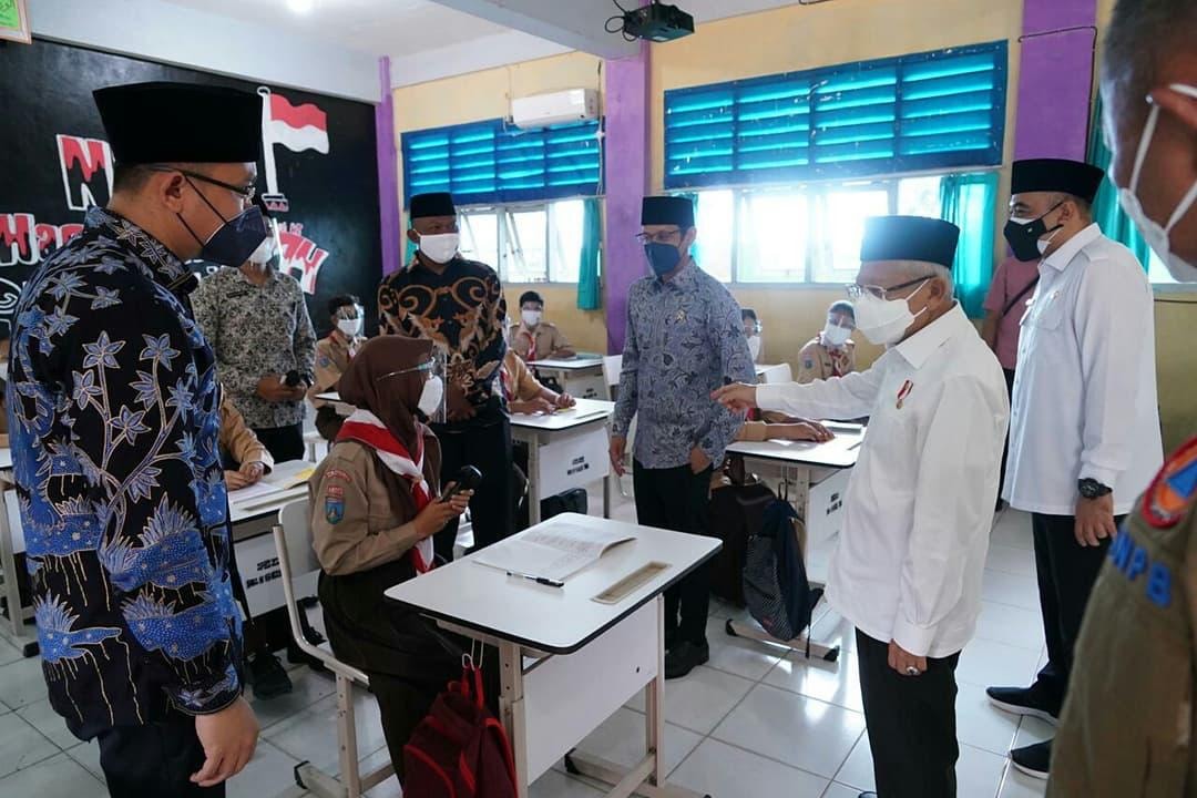 Lapor ke Wapres, Wagub Andika: Satu Pekan PTM di Banten Aman Tanpa Penularan
