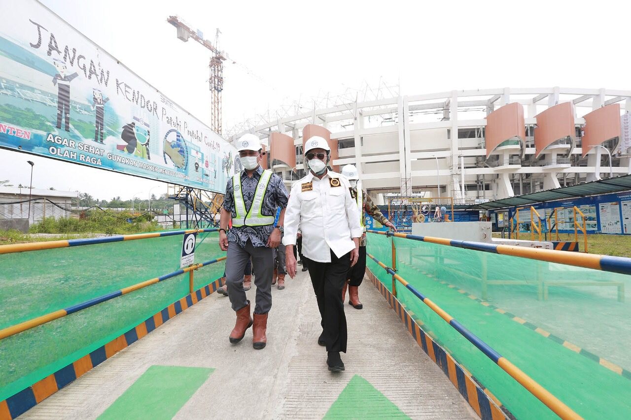 Gubernur WH dan *Tim Korsup*-KPK Tinjau Banten International  Stadium