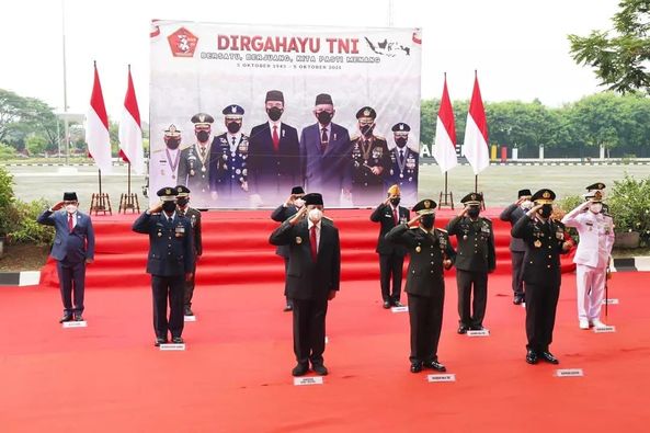 Gubernur WH Bersama Forkopimda Provinsi Banten Ikuti Upacara HUT TNI ke-76 Secara Virtual