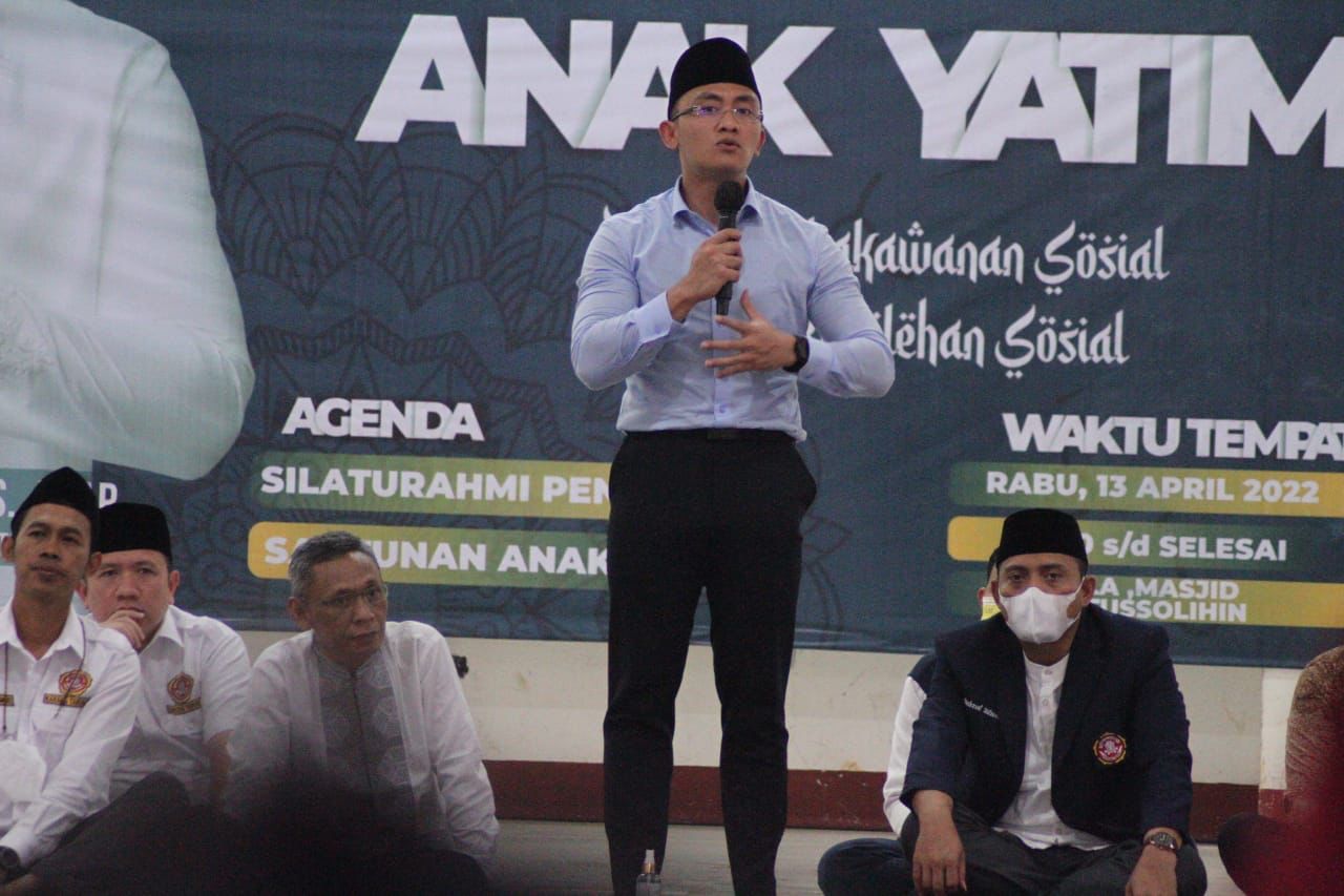 Hadiri Santunan Anak Yatim Karang Taruna Banten, Wagub Andika: Saya Ingin Pengurus Terus Lakukan Penguatan Organisasi