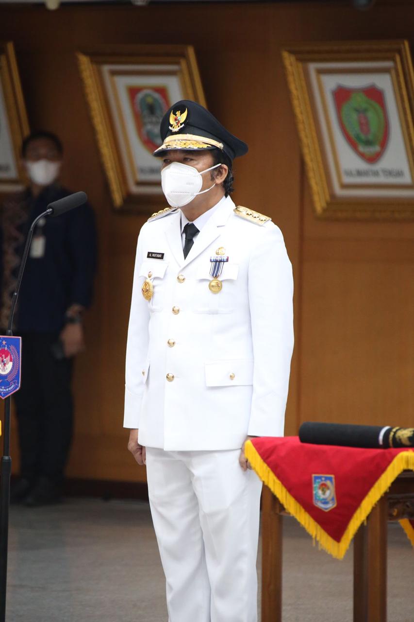 Dilantik, Penjabat Gubernur Banten Al Muktabar