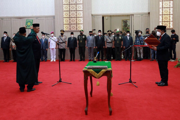 Pj Gubernur Al Muktabar Melantik M Tranggono Sebagai Pj Sekda Provinsi Banten