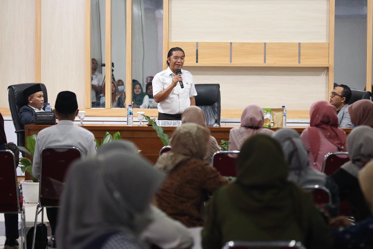 Pj Gubernur Al Muktabar Ajak Generasi Muda Gemar Berwirausaha Serta Akrab Teknologi Digital