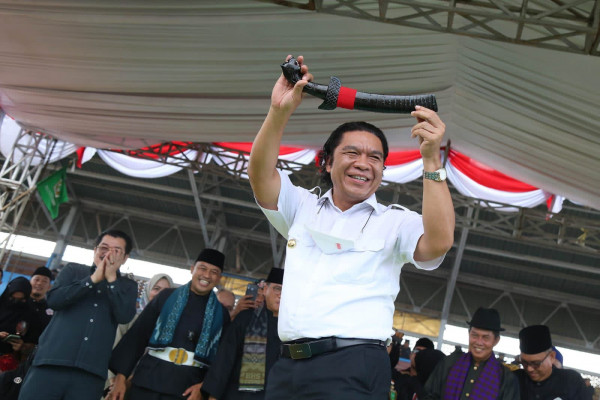 Hadiri Golok Day Reborn, Pj Gubernur Al Muktabar : Pemprov Banten Mendorong Budaya Banten Mendunia