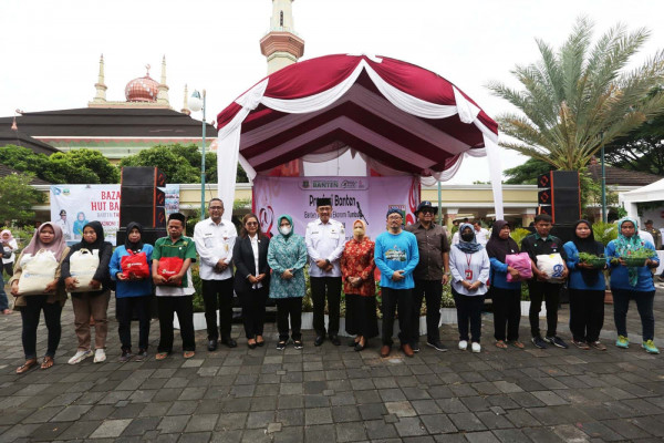 Pj Sekda M Tranggono Buka Bazar Banten Tangguh Ekonomi Tumbuh