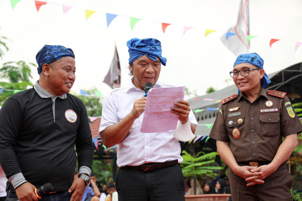 Hadiri Festival Cikande 2022, Pj Gubernur Banten Al Muktabar : Pemerintah Dukung Pengembangan Seni Budaya