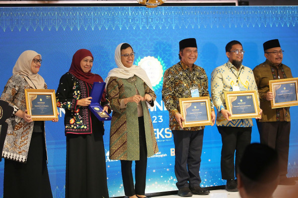 Provinsi Banten Raih Dua Penghargaan Anugerah Adinata Syariah 2023