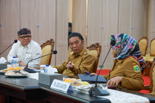 Gas dan Rem, Strategi Pj Gubernur Al Muktabar Dalam Pengendalian Inflasi Provinsi Banten