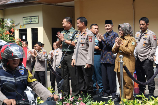 Plh Sekda Virgojanti Hadiri Rangkaian Peringatan HUT Bhayangkara ke-77