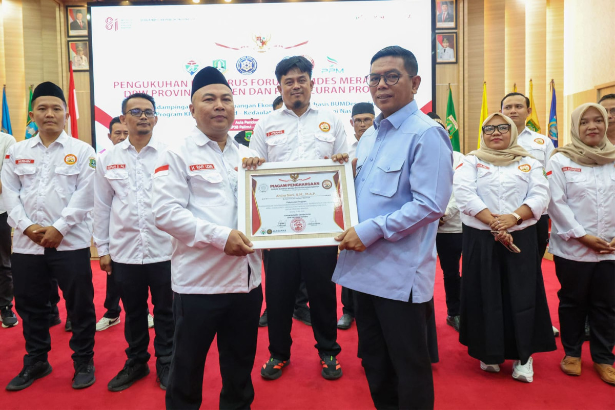 Gubernur Andra Soni: Tahun 2026 Program Bang Andra Tangani 46,71 Kilometer Jalan Desa