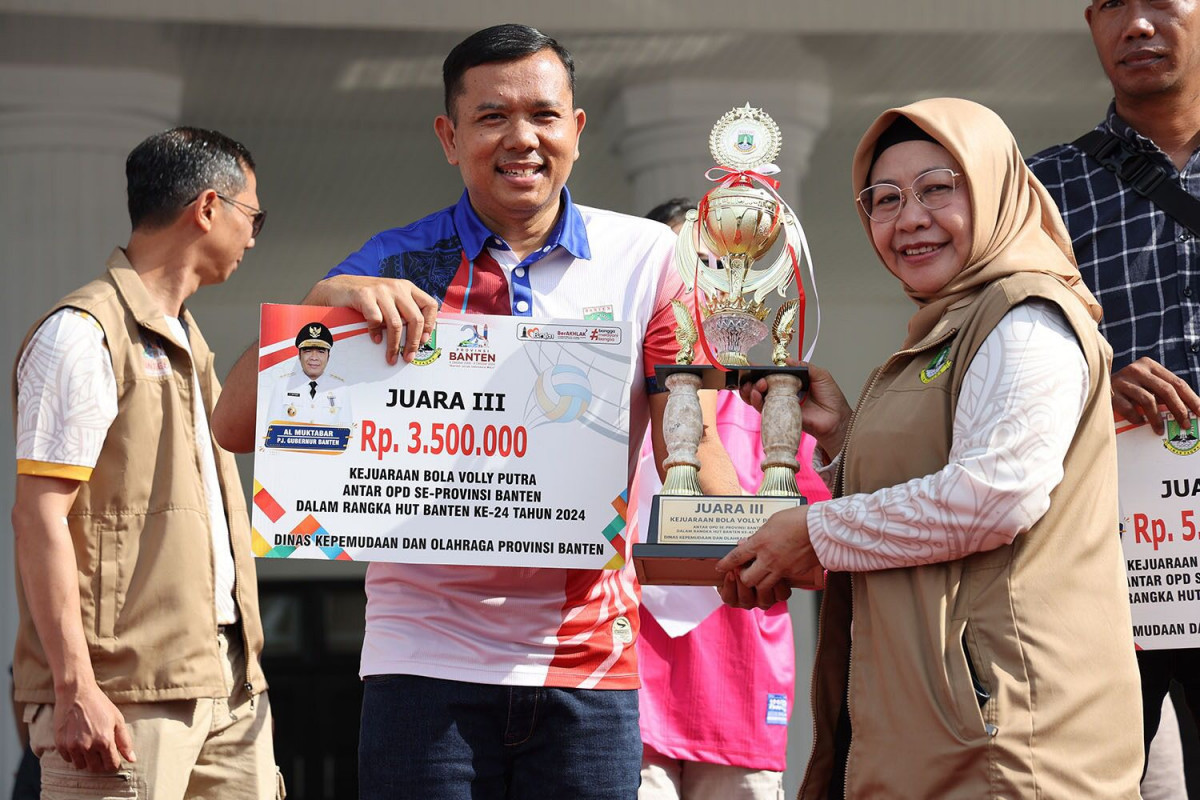 Banyak Manfaat, Plh Sekda Provinsi Banten Virgojanti Ajak Sempatkan Waktu Berolahraga