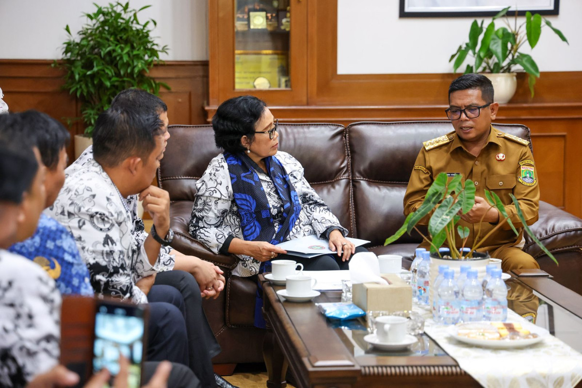 Terima Pengurus PGRI, Gubernur Andra Soni Paparkan Dampak Positif Program Sekolah Gratis Banten