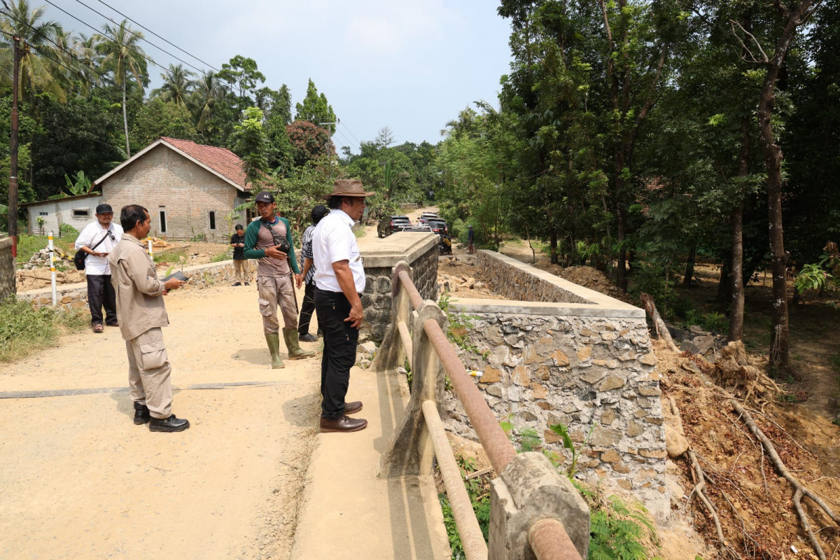 Pj Gubernur Banten Al Muktabar : Pembangunan Infrastruktur Dorong Pertumbuhan Kawasan