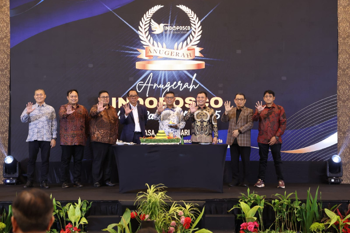 Program Bang Andra Bawa Gubernur Andra Soni Terima Anugerah Indoposco