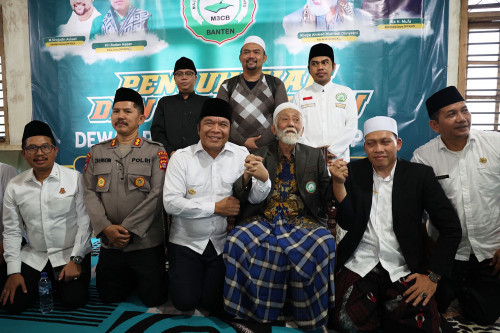 Pj Gubernur Banten Al Muktabar Hadiri Pengukuhan DPD Majelis Mudzakarah Muhtadi