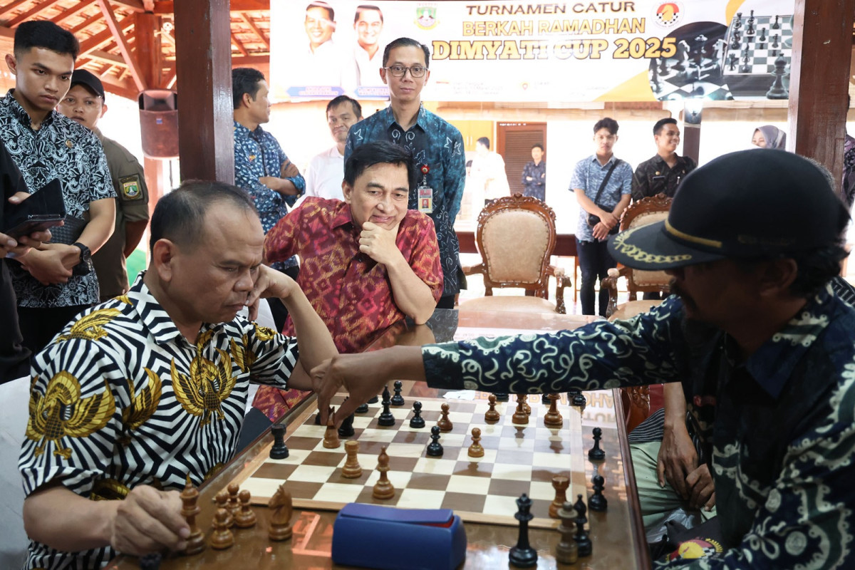 Wagub Banten A Dimyati Natakusumah Gelar Turnamen Catur Berkah Ramadan Dimyati Cup 2025 dan Buka Bersama