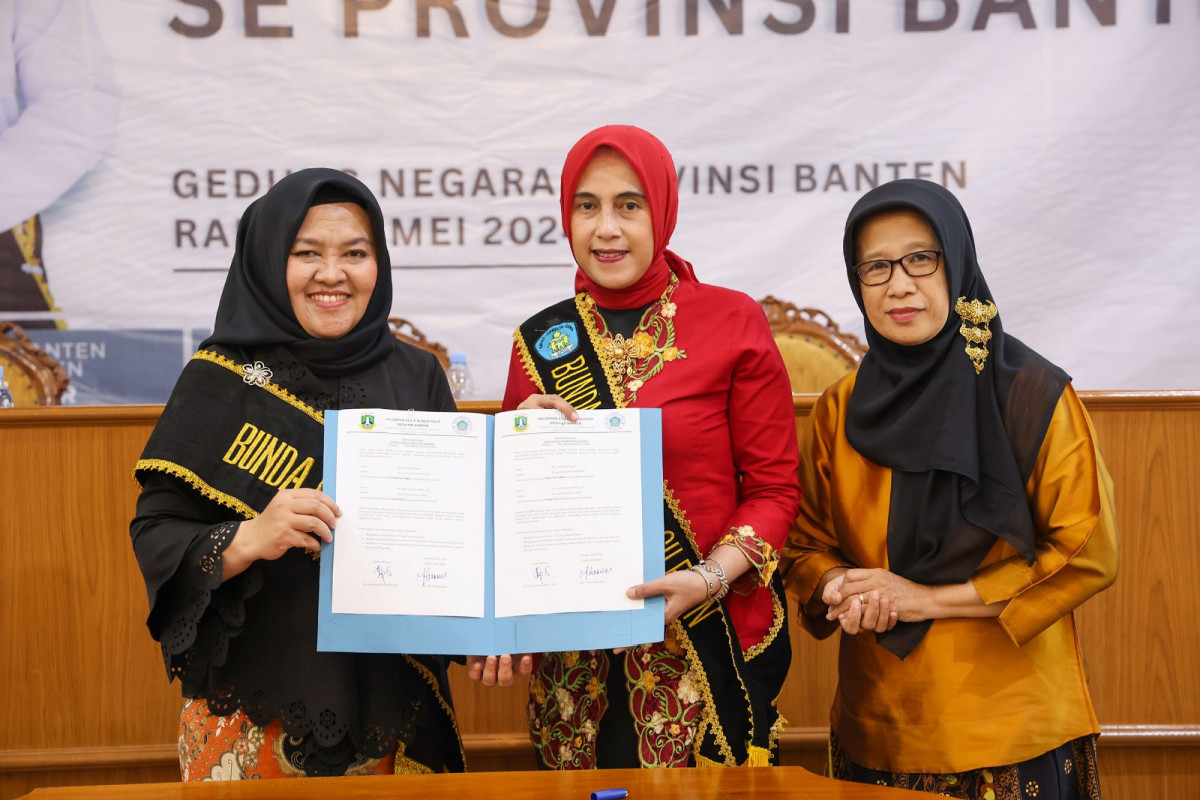 Bunda Paud Provinsi Banten Tine Al Muktabar Sinergikan Program Paud dalam Revitalisasi Posyandu