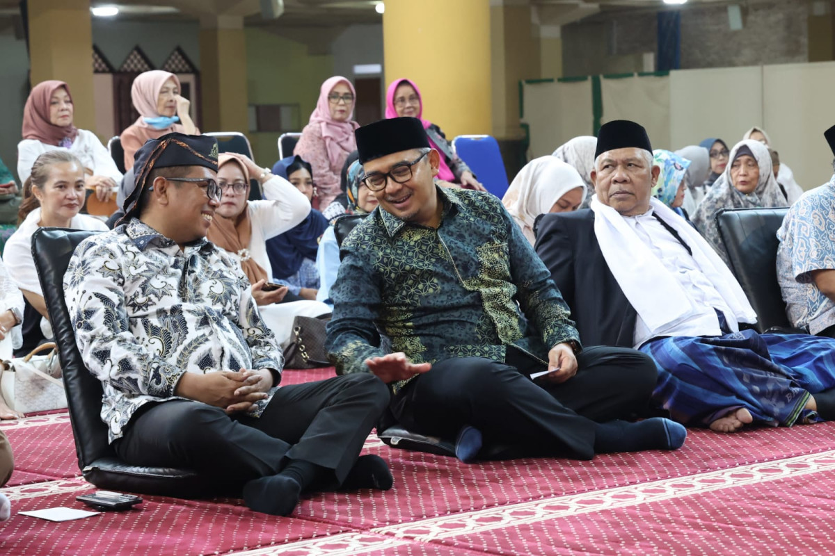 Hadir di Bandung, Gubernur Andra Soni Kenang Warisan Moral R.A.A. Wiranatakusumah V