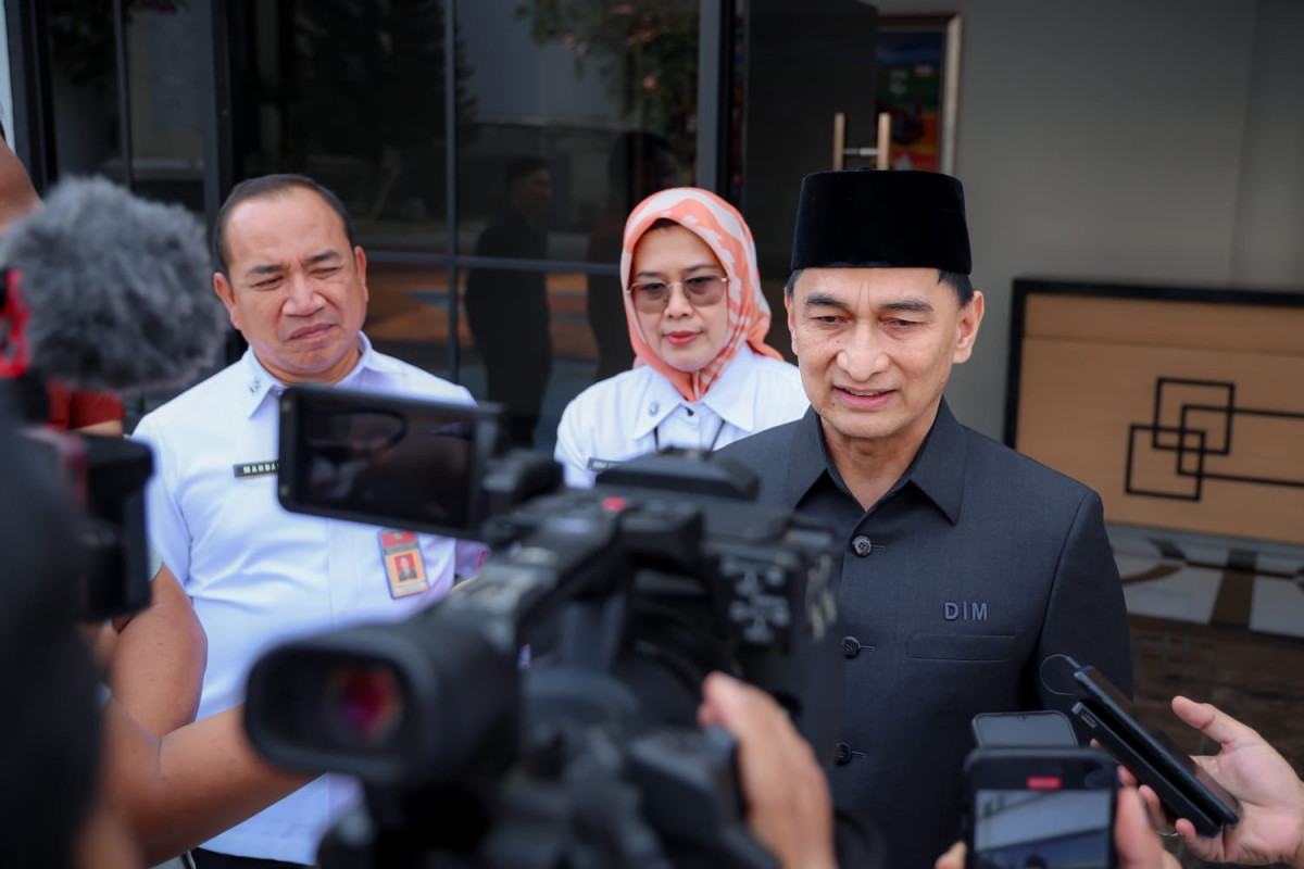 Rapat Paripurna Pandangan Fraksi atas Raperda Penyertaan Modal Banten dan Raperda RPJMD 2025 - 2029, Wagub Banten A Dimyati Natakusumah: DPRD Provinsi Banten Pada Prinsip Setuju ke Pansus