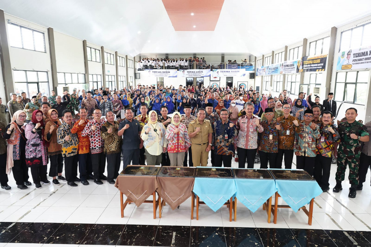 Perkuat Kompetensi Siswa SMK, Pj Gubernur Banten Al Muktabar Dorong Optimalisasi Aset Sekolah