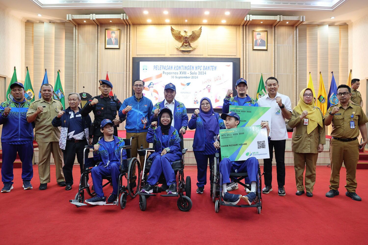 Pj Gubernur Al Muktabar Lepas Kontingen Paralympic Provinsi Banten Pada Peparnas XVII Solo 2024