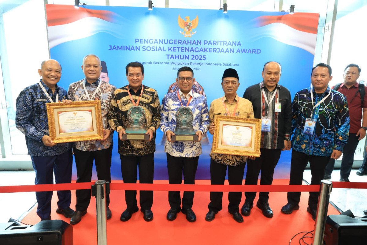 Provinsi Banten Raih Kategori Daerah Terbaik Jaminan Sosial Ketenagakerjaan Paritrana Award