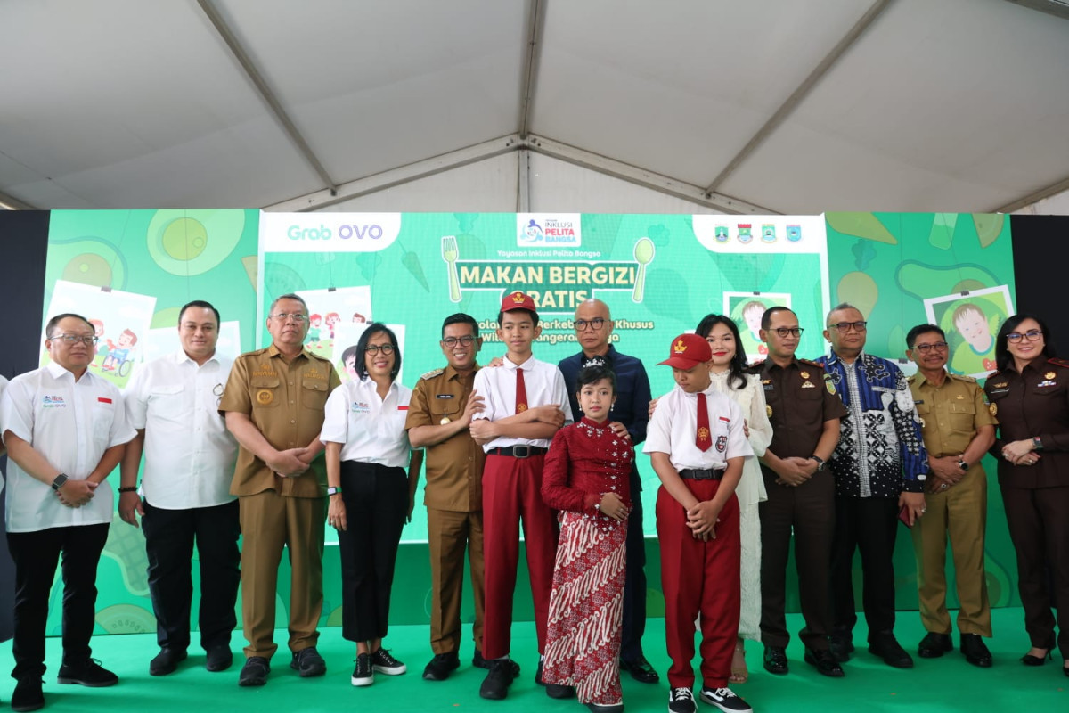 Gubernur Banten Andra Soni : MBG Bagi Siswa SKh Harus dengan Perhatian Khusus