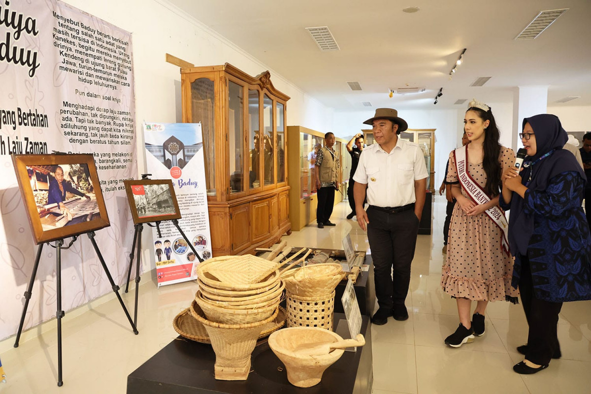 Batik Banten, Pj Gubernur Banten Al Muktabar: Memperkenalkan Sejarah dan Budaya Banten