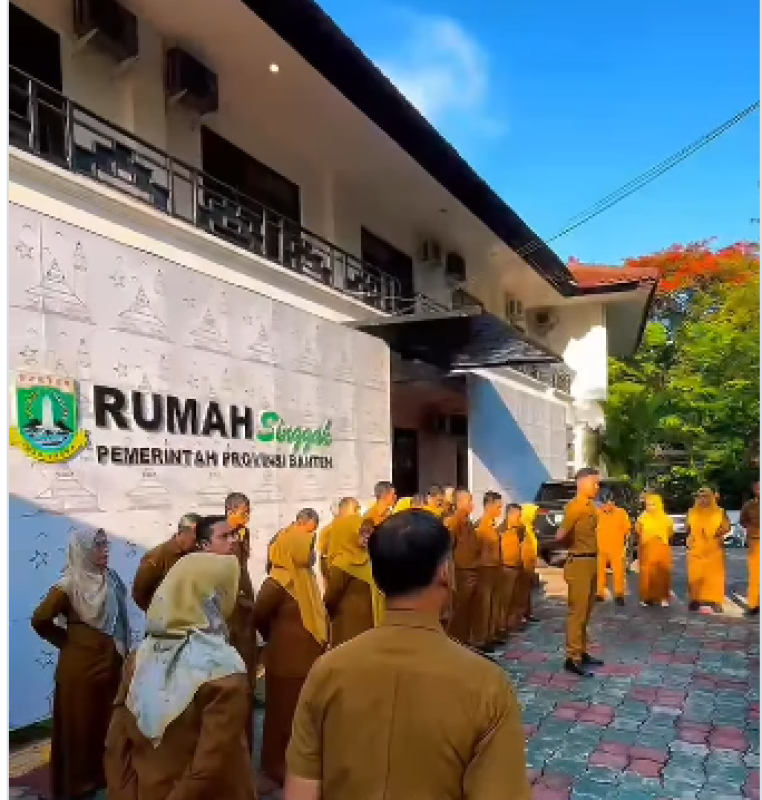 Apresiasi Penerapan BerAKHLAK Warnai Apel Pagi Badan Penghubung Provinsi Banten