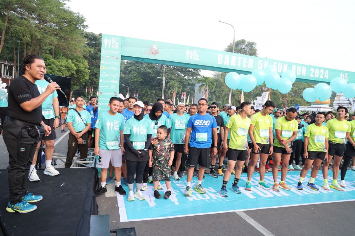 Jaga Kesehatan, Pj Gubernur Banten Al Muktabar Ajak Masyarakat Berolahraga