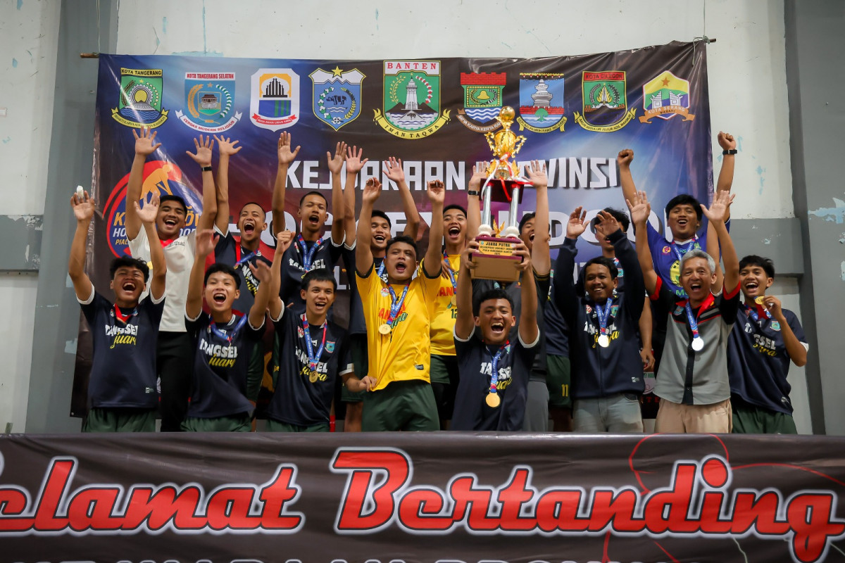 Hoki Olahraga Terpopuler Ketiga, Gubernur Banten Andra Soni: Berlatih dan Berprestasilah