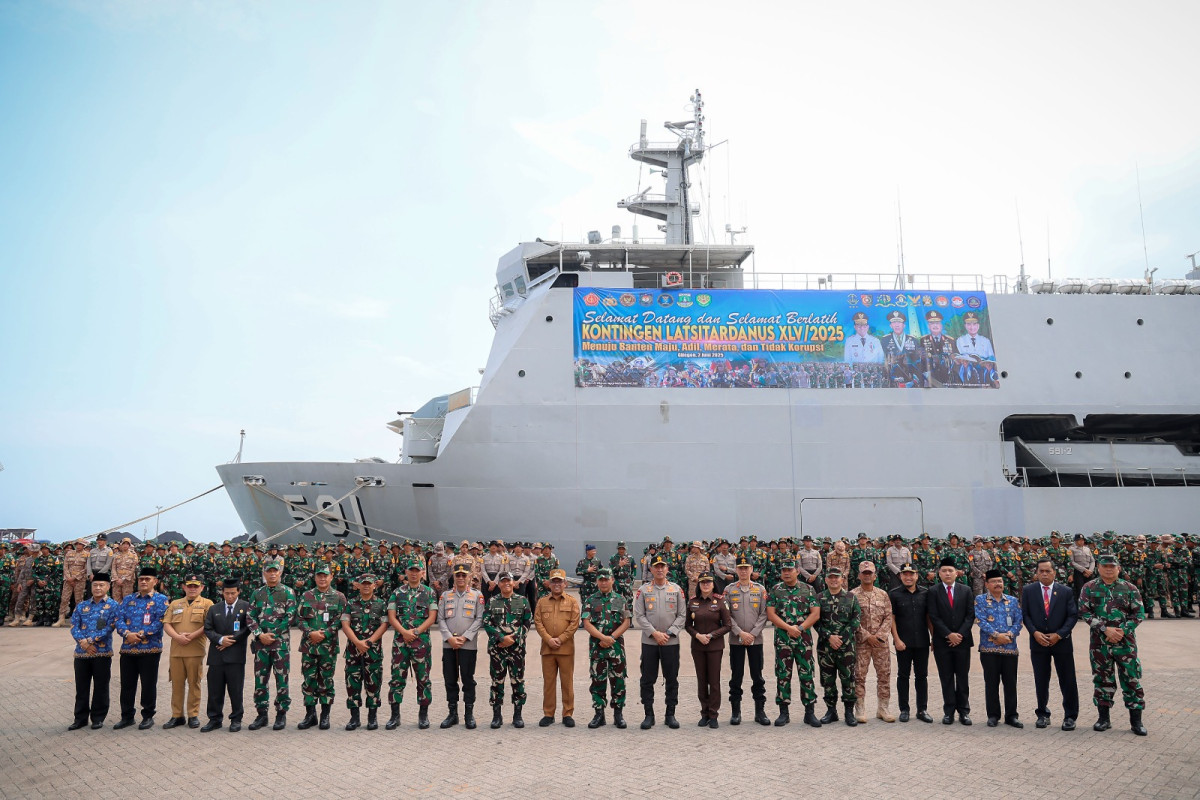 Gubernur Banten Andra Soni Pimpin Upacara Penyambutan Peserta  Latsitarda Nusantara ke-45 Provinsi Banten