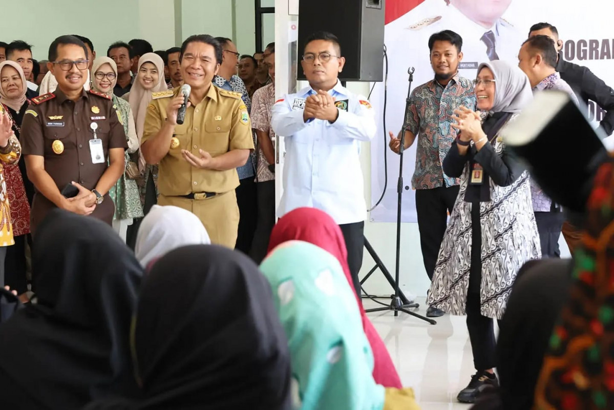 Pj Gubernur Al Muktabar Resmikan Penunjang Layanan dan Teaching Hospital RSUD Banten