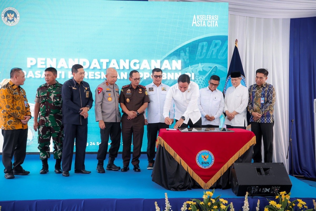 Hadiri Peresmian SPPG BNN, Gubernur Banten Andra Soni Sebut MBG Investasi Generasi Masa Depan