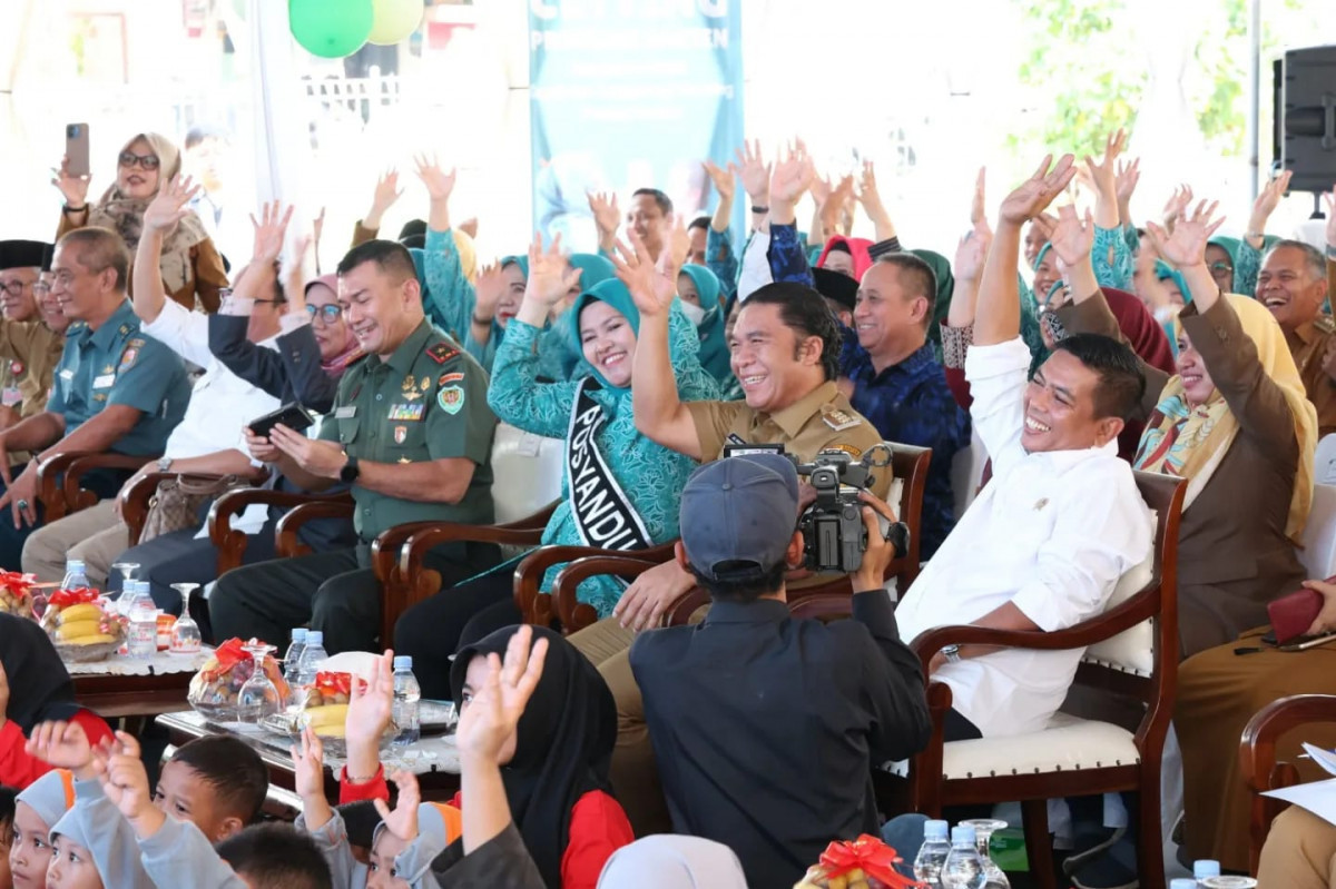 Pj Gubernur Al Muktabar Gelar Dialog Kinerja Penanganan Gerakan Serentak Cegah dan Tanggulangi Stunting Provinsi Banten