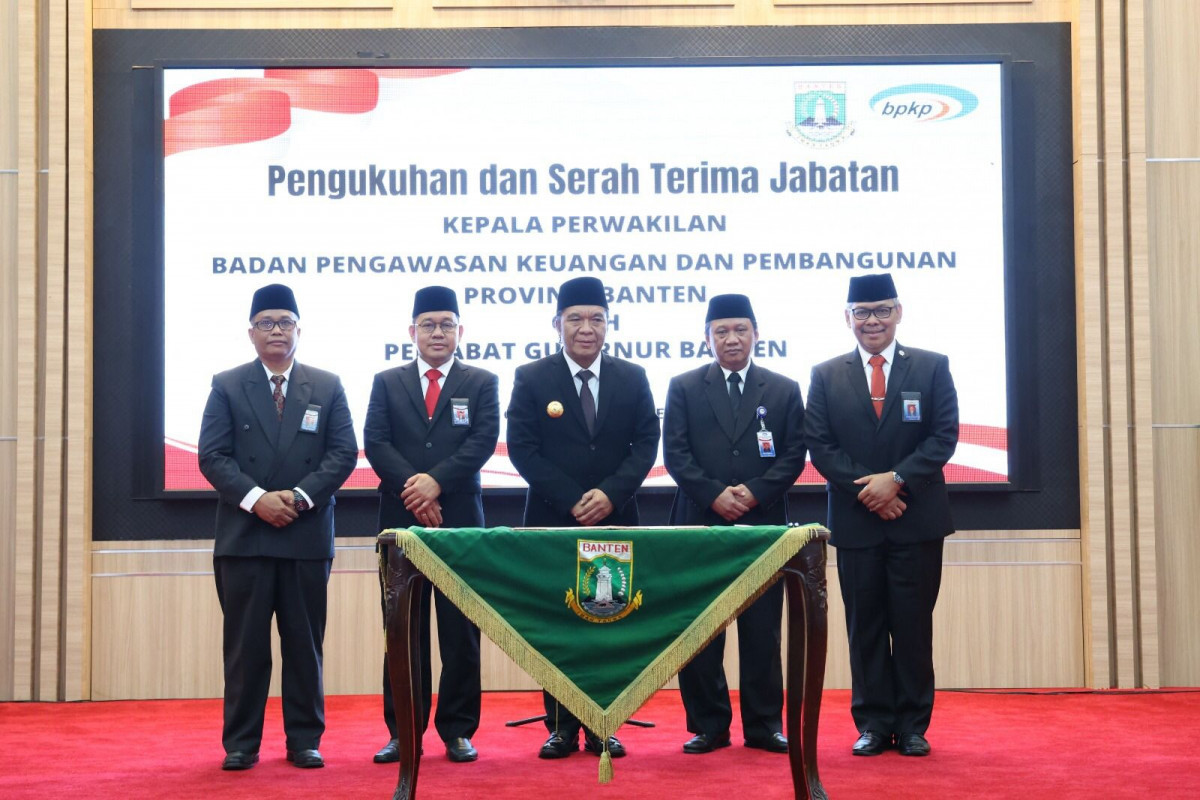 Pj Gubernur Al Muktabar Kukuhkan Kepala Perwakilan BPKP Provinsi Banten Tahun 2024