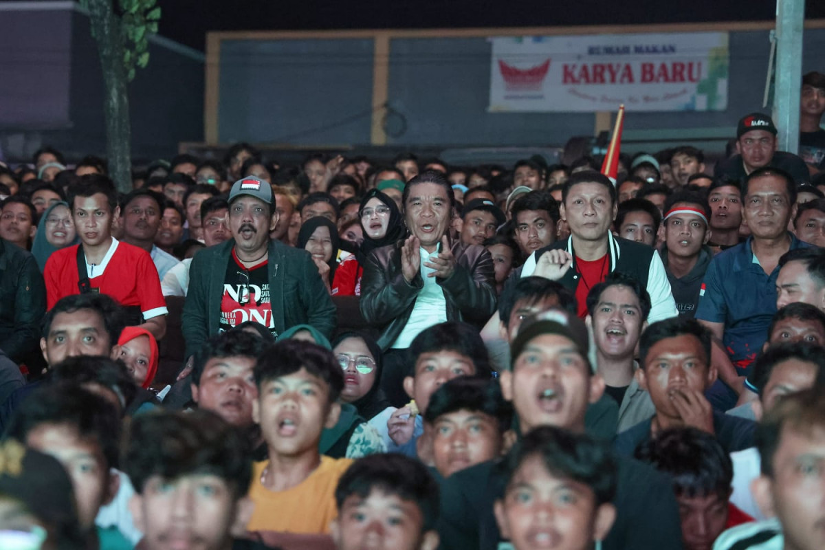 Nobar Bersama Masyarakat, Pj Gubernur Banten Al Muktabar : Bangga Timnas U-23