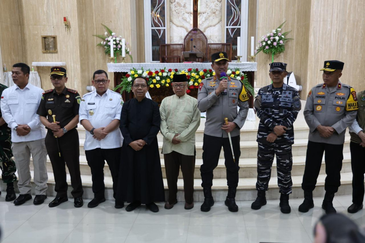 Pj Gubernur Banten A Damenta Pantau Malam Natal 2024